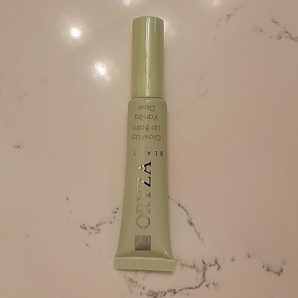 3/$15!  Brand new - Oryza Beauty Glow Up Lip Balm in Vanilla Dew - Picture 1 of 1